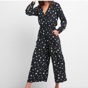 GAP | 90’s style Daisy Jumpsuit